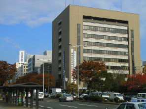 �t�����